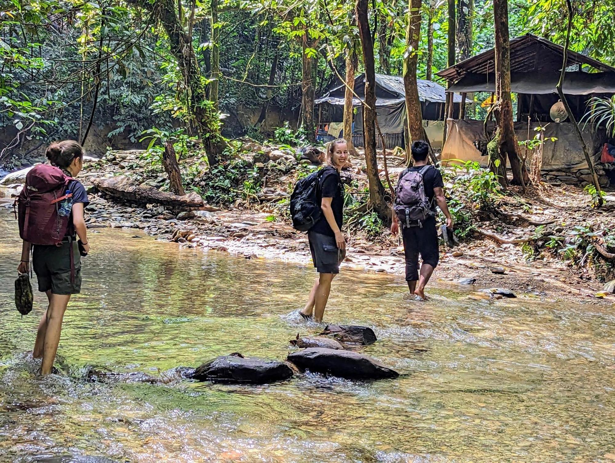 Thejungleguide - Lodges & Treks Bukit Lawang Exterior foto